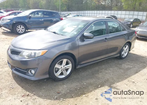 2012 Toyota Camry Se z USA, uszkodzony, nr VIN 4T1BF1FK8CU136388